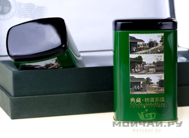 Подарочная упаковка зеленая коробка две жестяные баночки